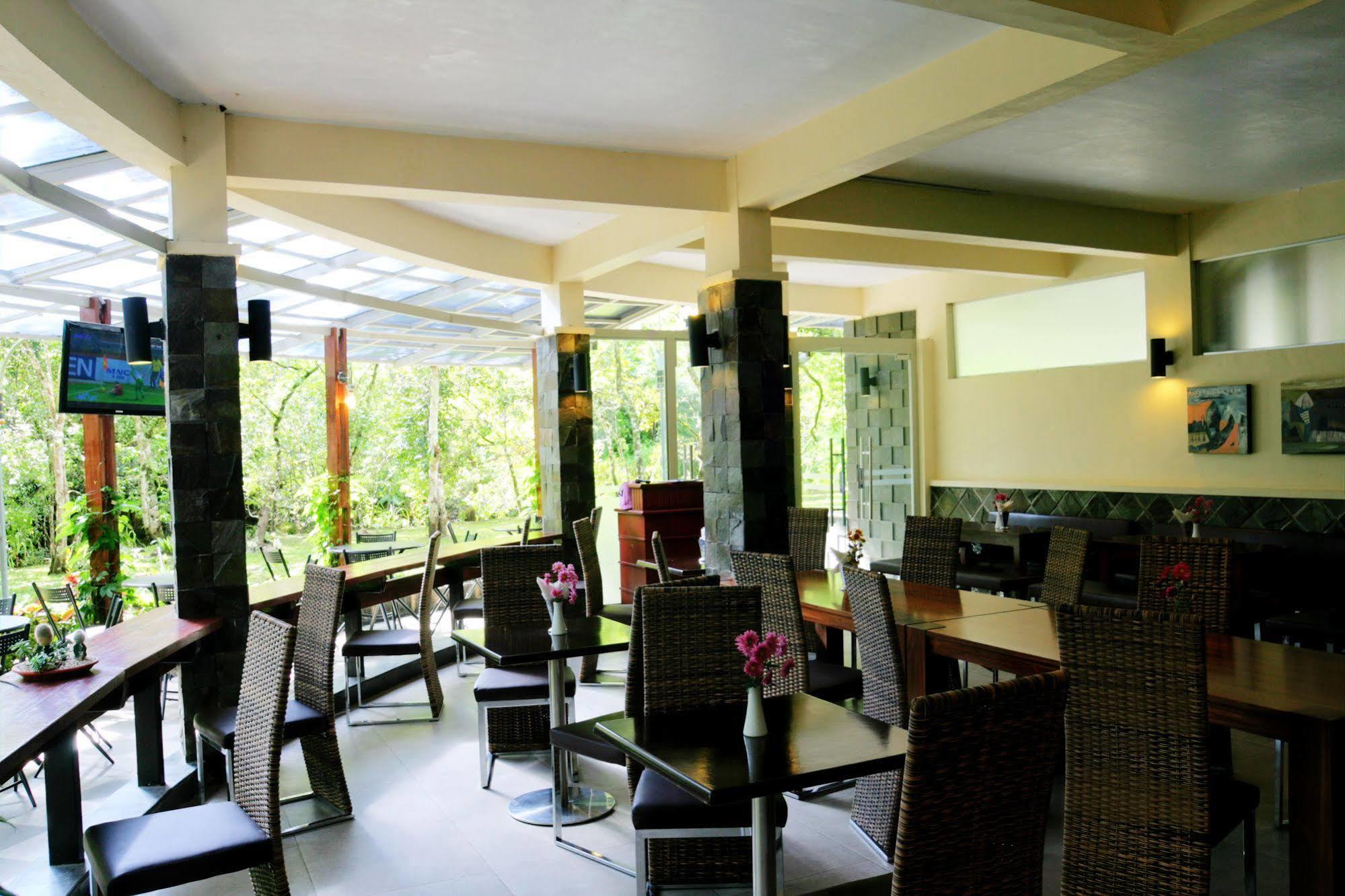 Taman Simalem Resort Tongging المظهر الخارجي الصورة